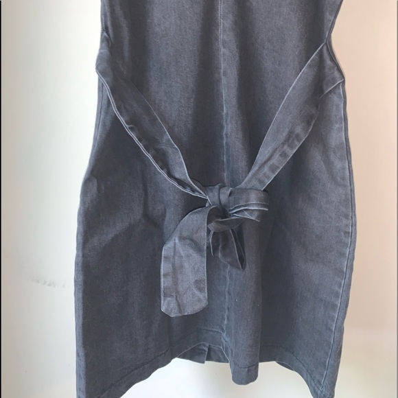 ASOS DESIGN washed black denim sleeveless button pinafore mini dress. - Picture 10 of 16